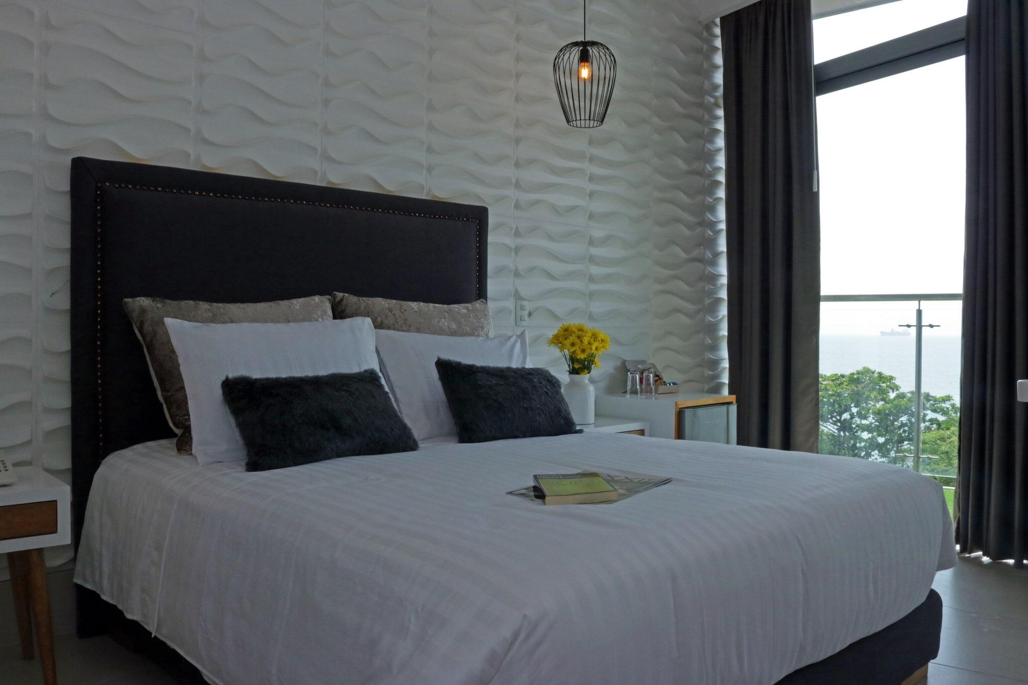 Deluxe, Ocean View, Balcony