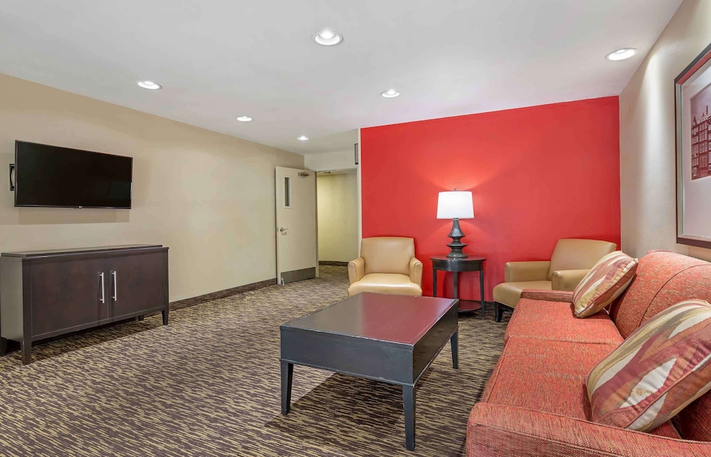 Studio 6 Corporate Extended Stay Indianapolis, IN - North Carmel 28/50