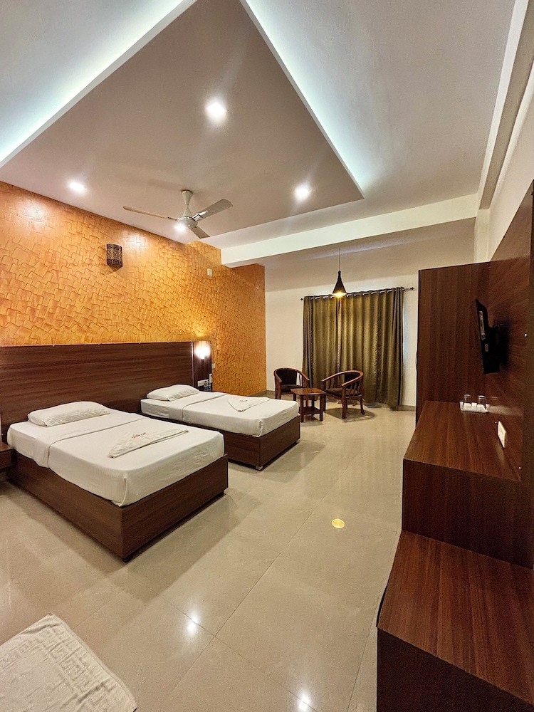 Hotel Citywalk Residency 15/50