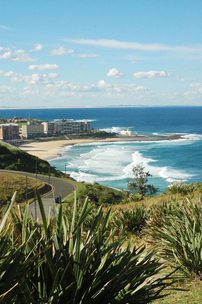 Quest Newcastle West 17/32
