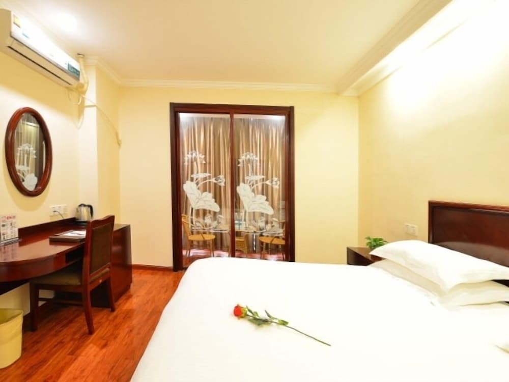 GreenTree Inn WuXi DongTing Leather City Express Hotel 6/21