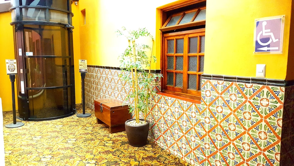 HOTEL POSADA SANTA FE 12/50