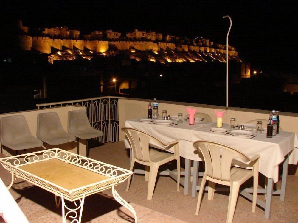 Hotel Jaisal Palace 36/42