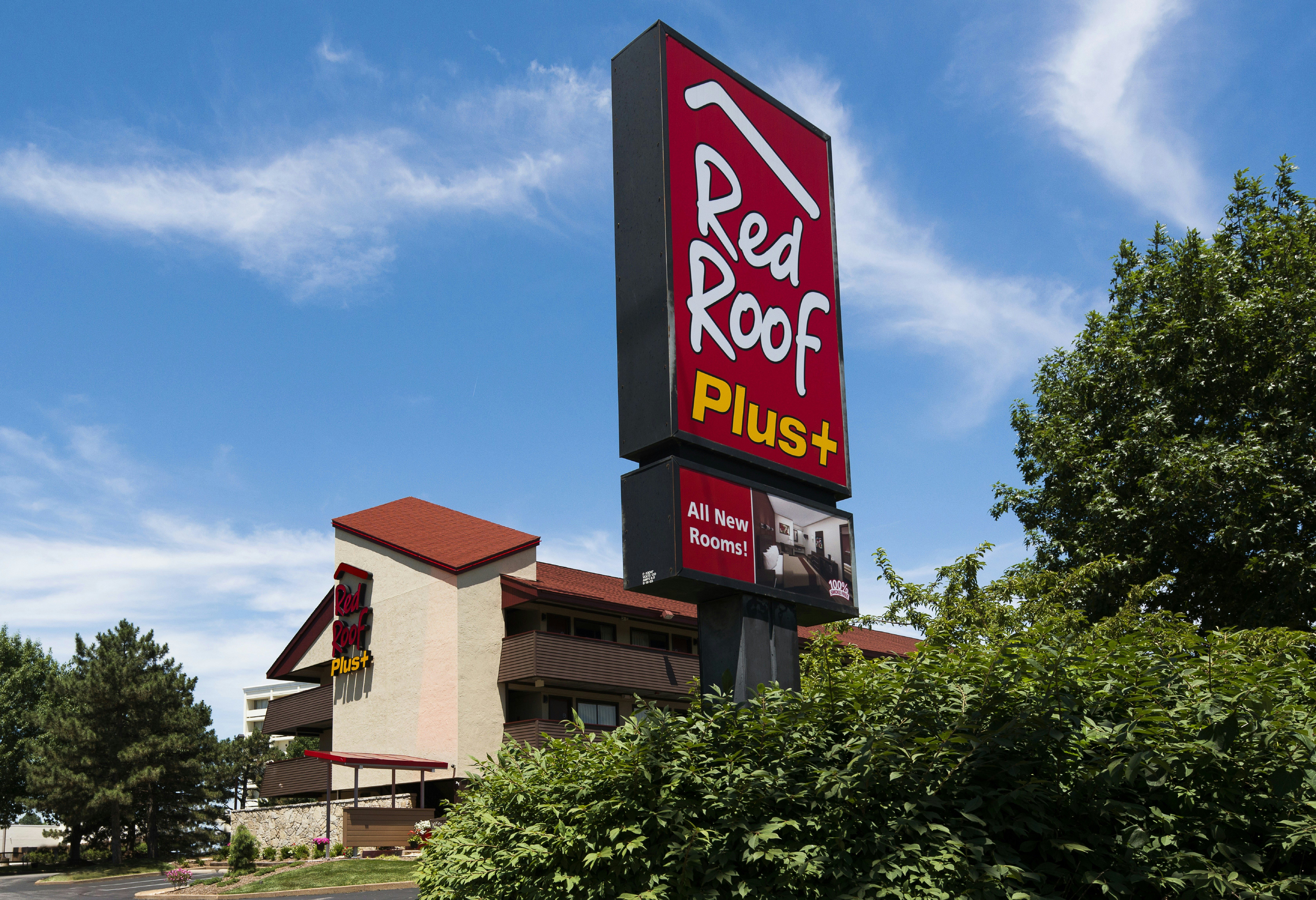 Red Roof PLUS St Louis - Forest Park/Hampton Ave 33/34