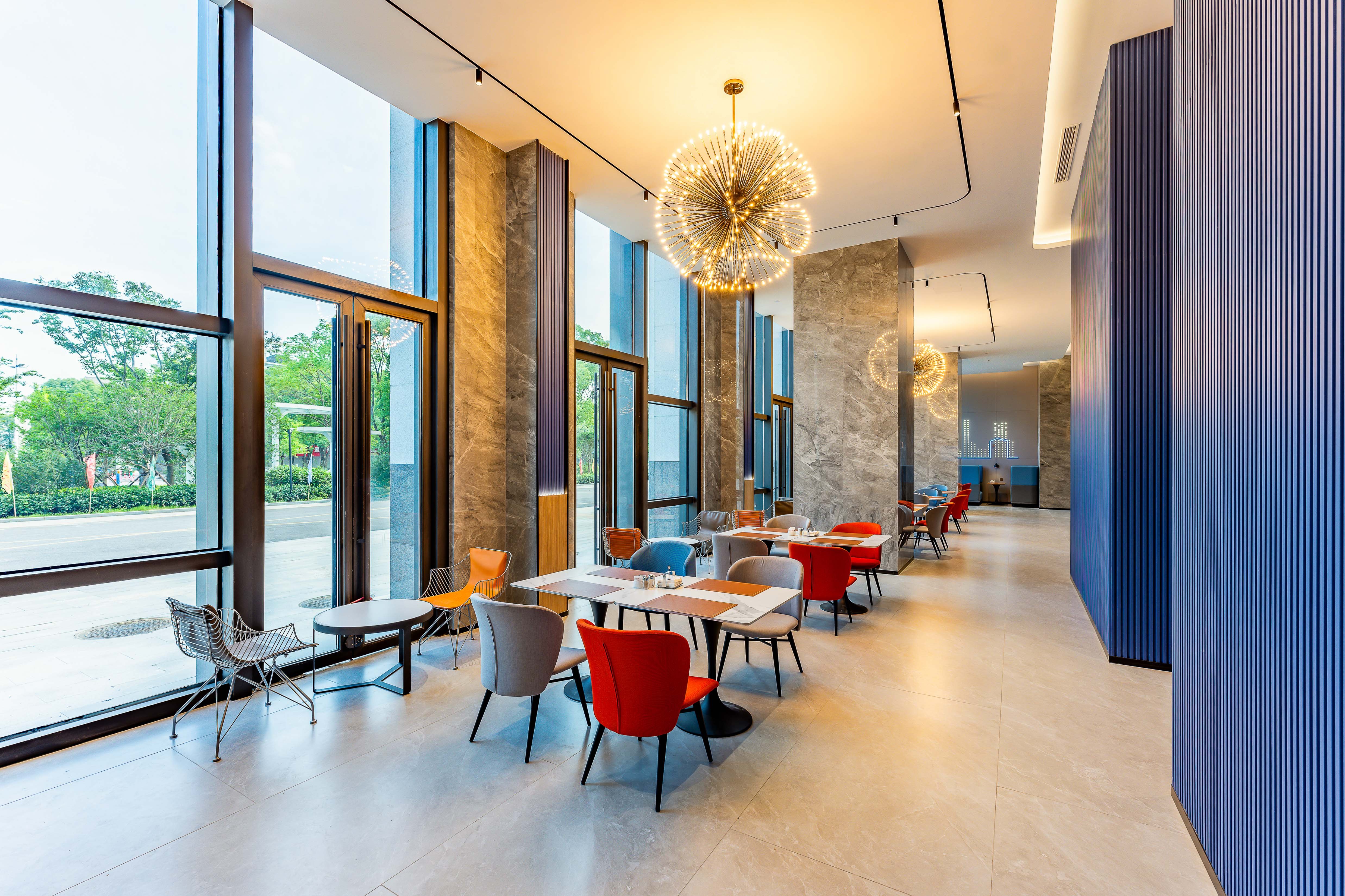Holiday Inn Express Haimen City Center By IHG 28/35