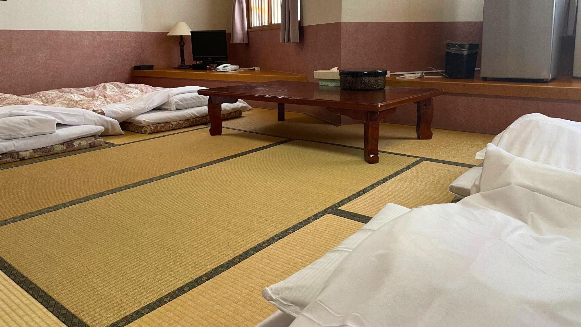 Yunokawa Onsen Hotel Kamomekan 12/40