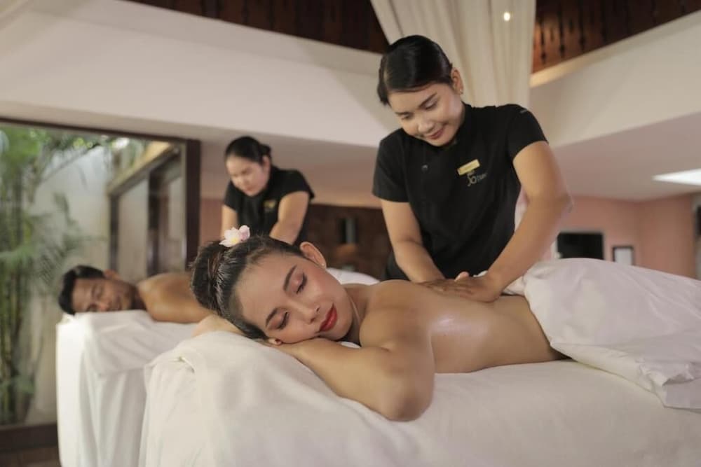 Sofitel Angkor Phokeethra Golf and Spa Resort 10/50
