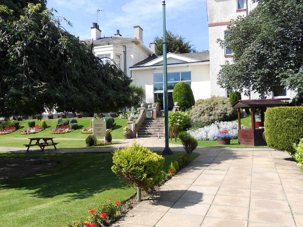 Devonshire House Hotel 39/50