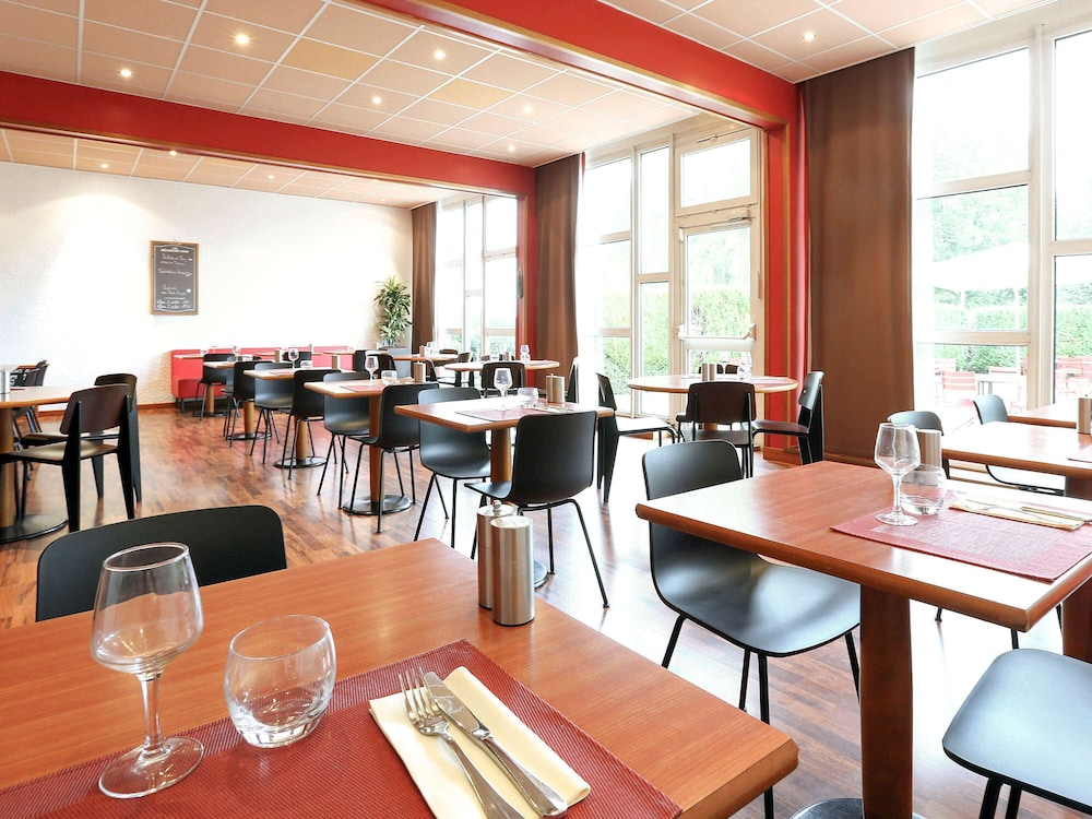 Ibis Charleville Mezieres 41/53