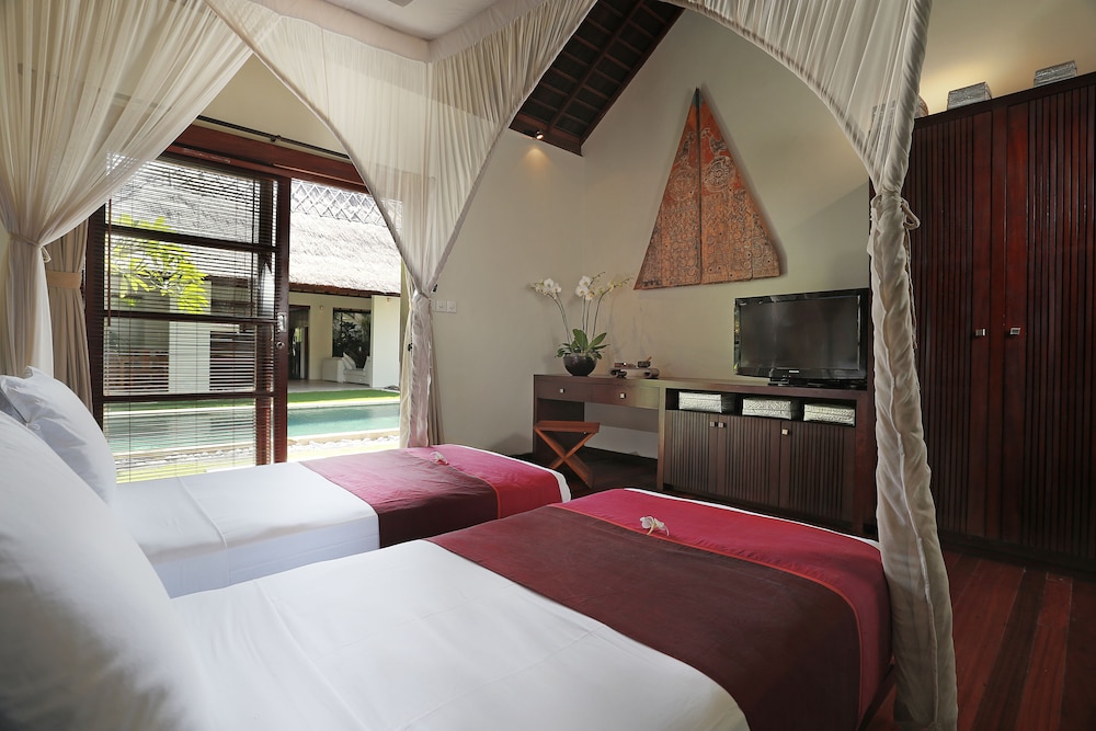 Villa Bali Asri 37/73