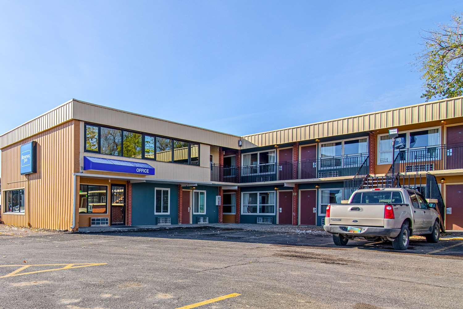 Devils Lake Inn By OYO Near Devils Lake Regional Airport 8/10