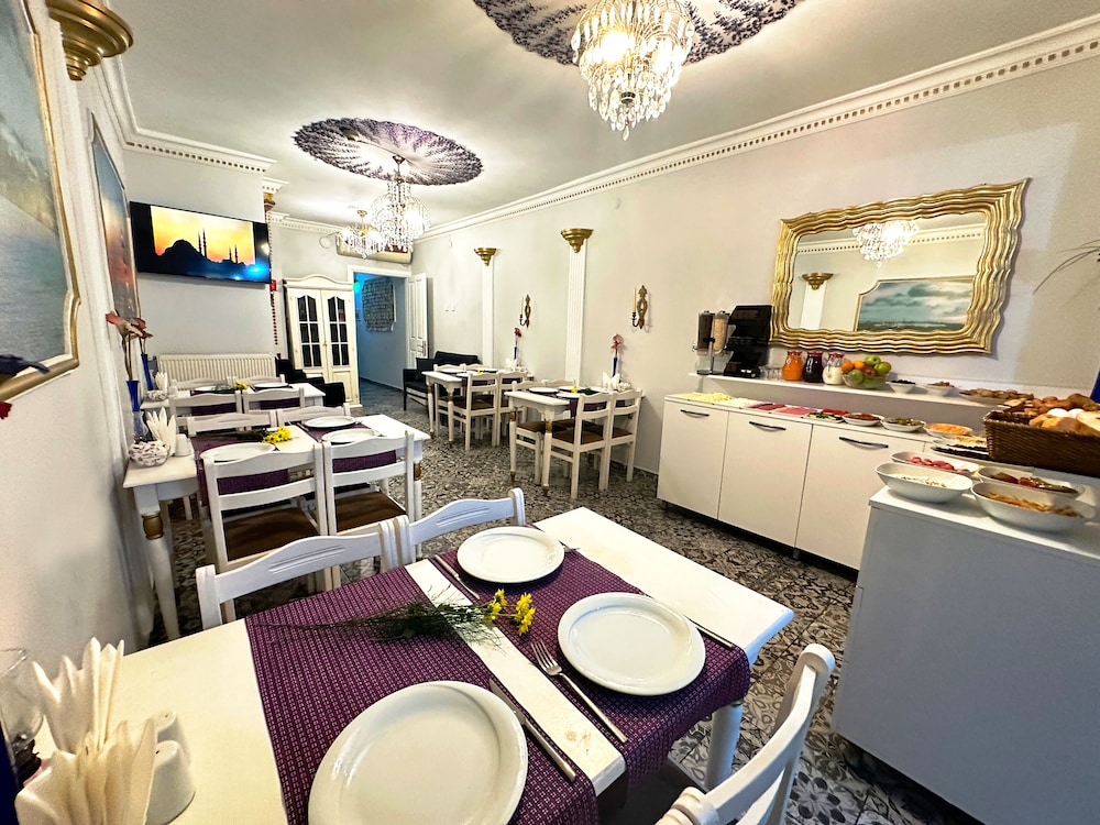 Modern Sultan Hotel 33/49