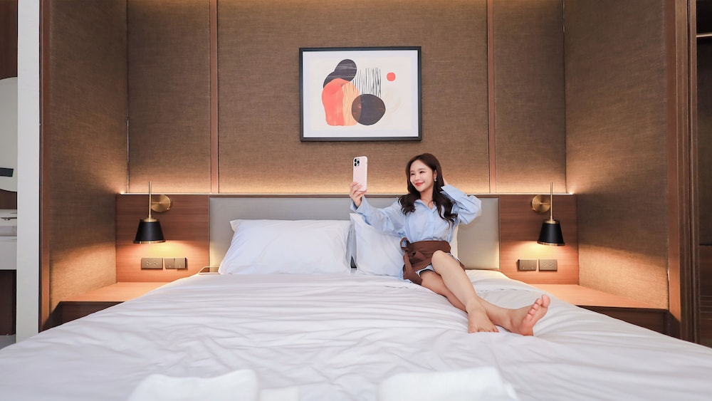 غرفة بريميير ديلوكس بسرير مزدوج، B2 Huai Khwang Premier Hotel 5/10