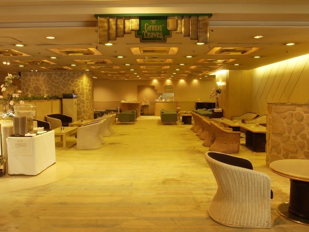 Atami New Fujiya Hotel 40/60
