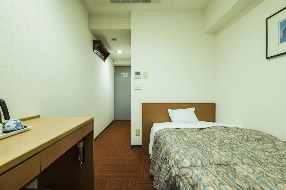 Isahaya Terminal Hotel 14/26