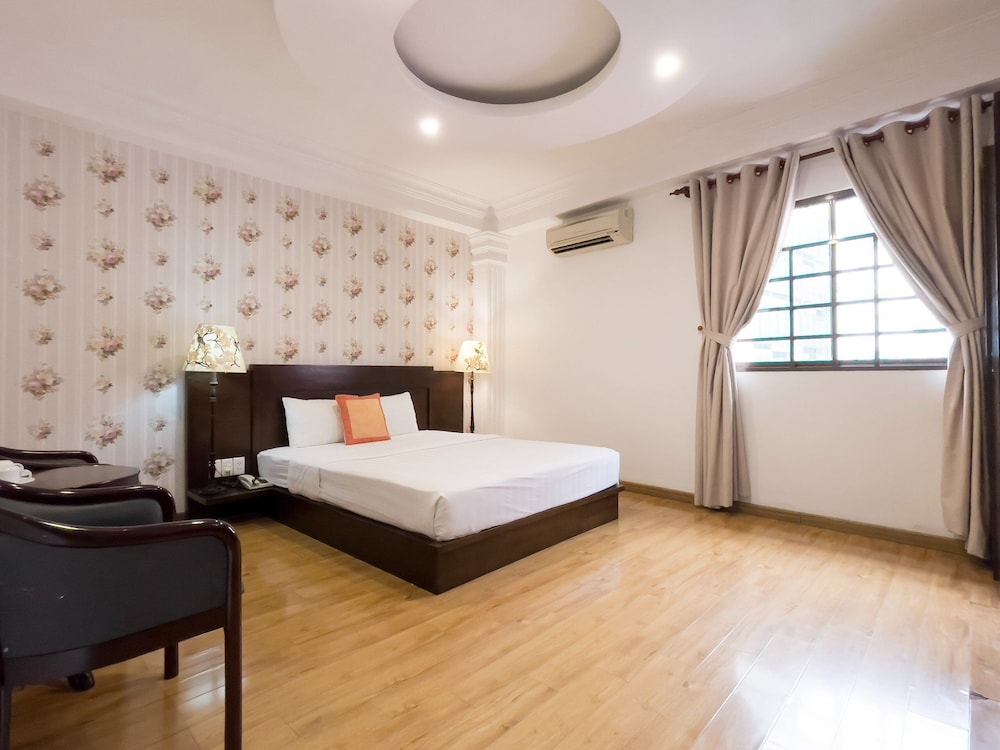 Little Brick Saigon Hotel 19/45