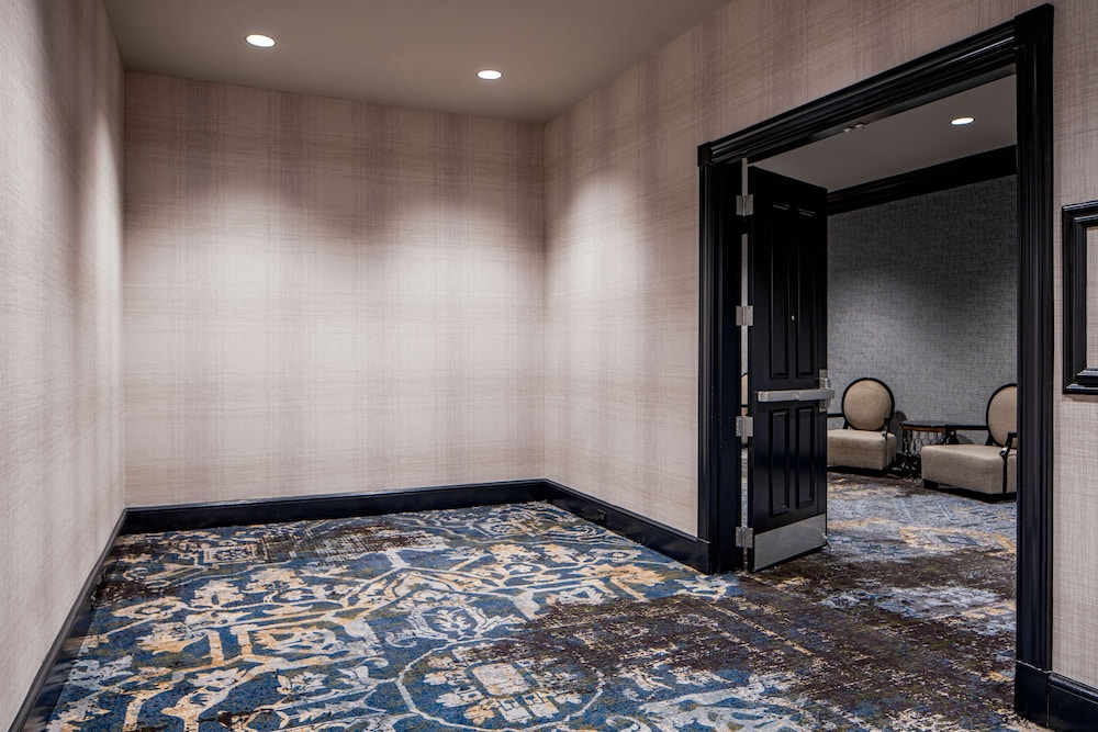 Hyatt Centric French Quarter New Orleans 36/77