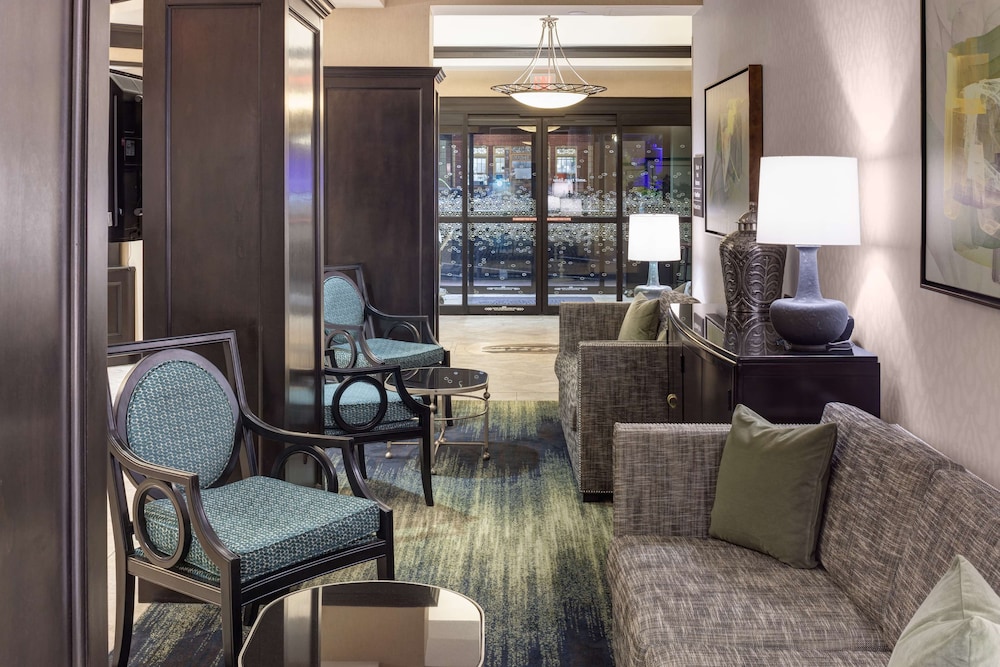 Hampton Inn & Suites Gainesville Downtown 30/55