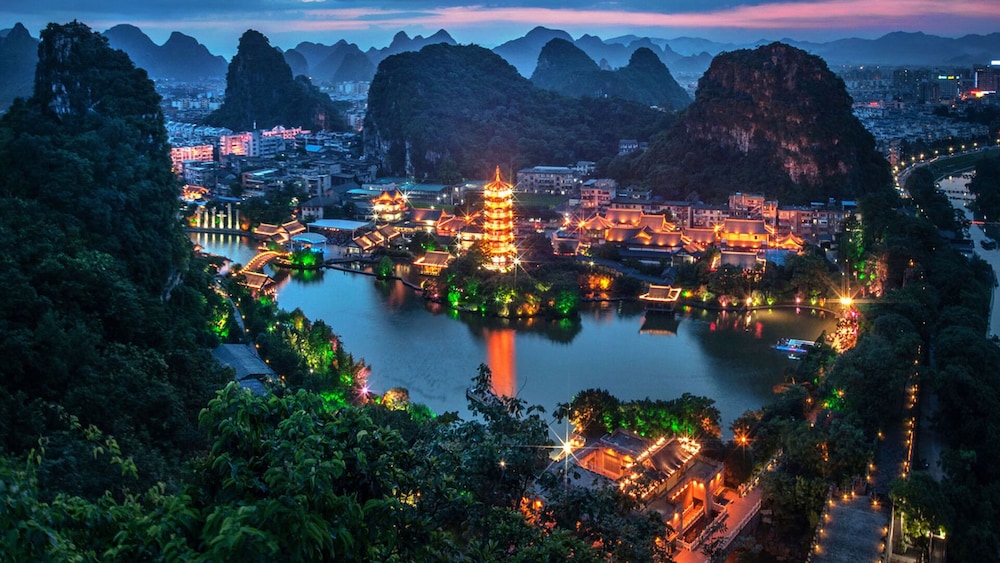 GuiLin Lijiang Wangyue Hotel 47/50