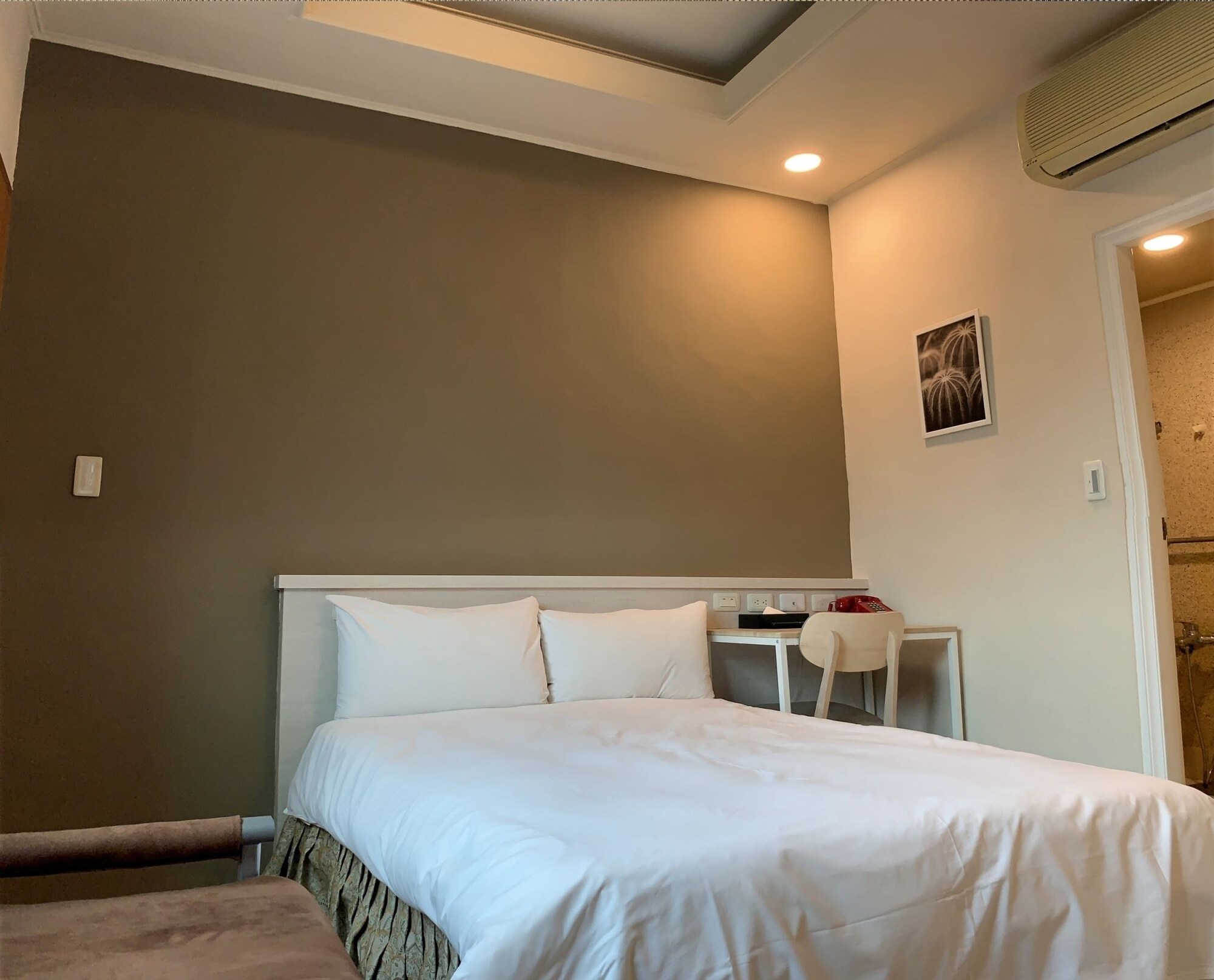 SUPERIOR, DOUBLE BED