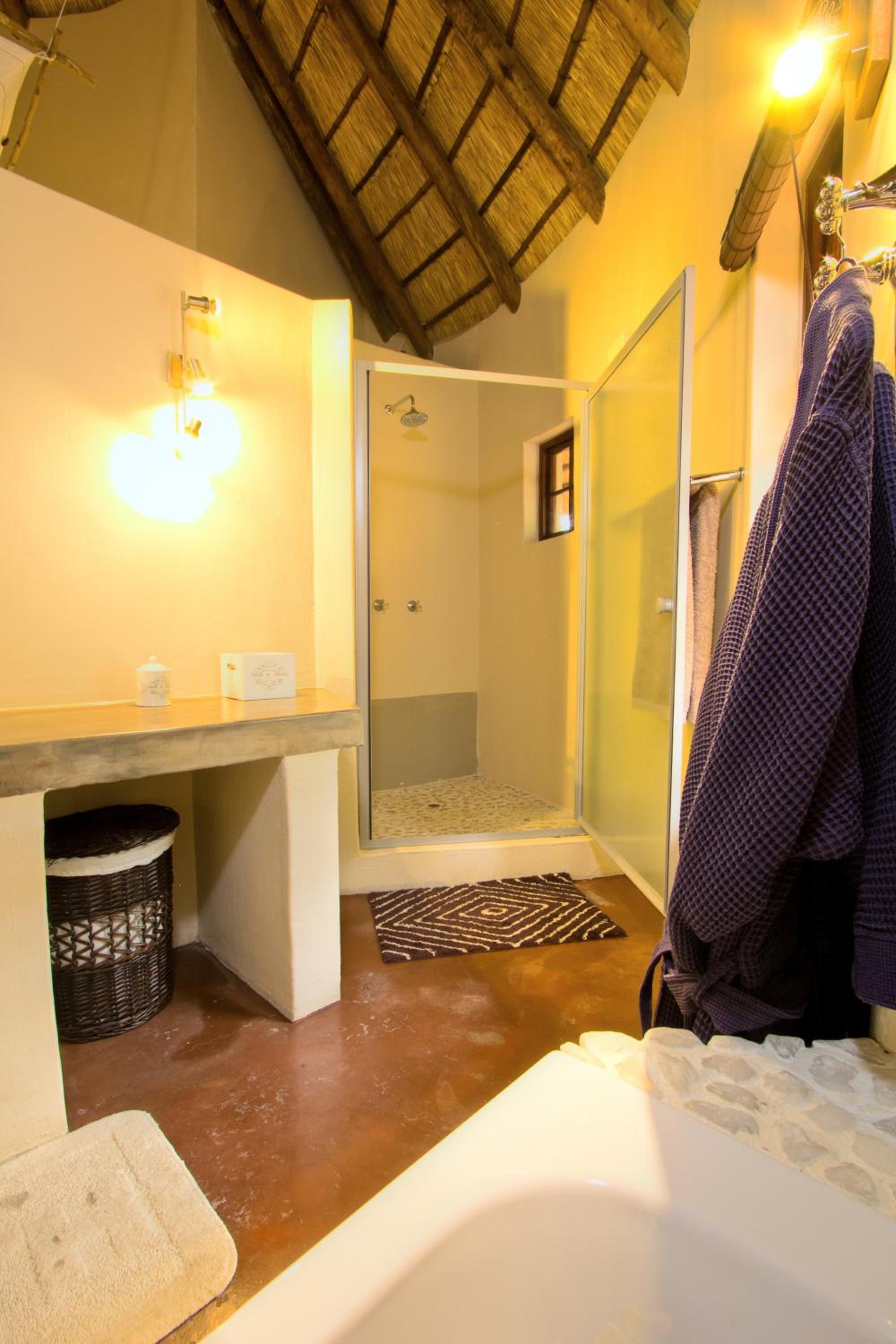 Casart Game Lodge 69/72