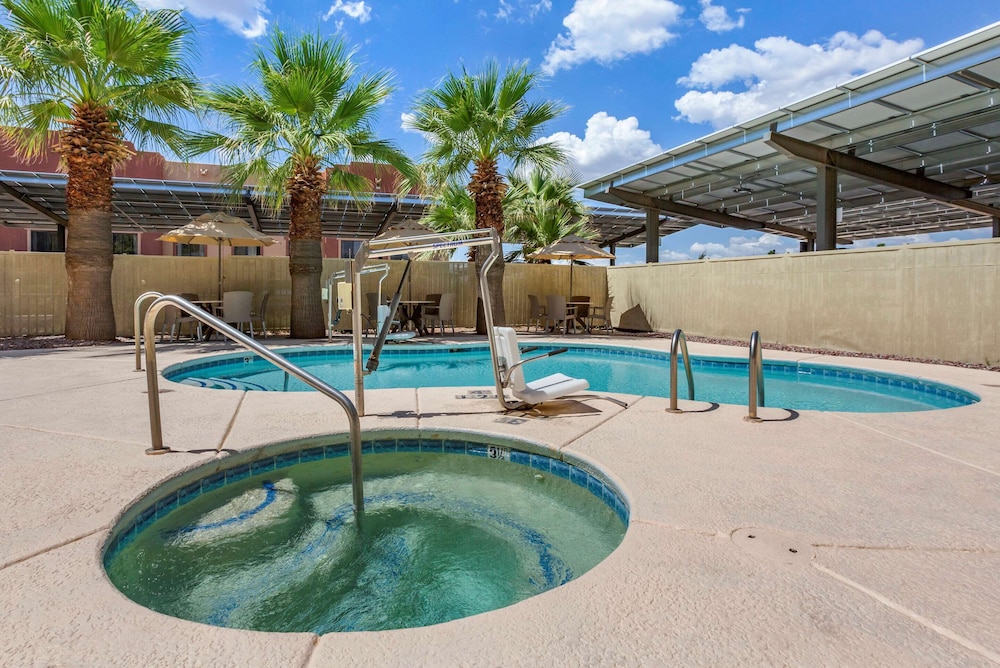 Comfort Inn & Suites North Tucson Marana 5/36