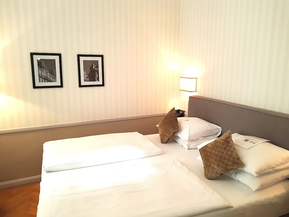 ECONOMY, DOUBLE BED
