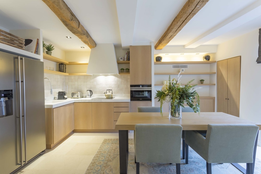 Mougins Luxury Retreats 32/50