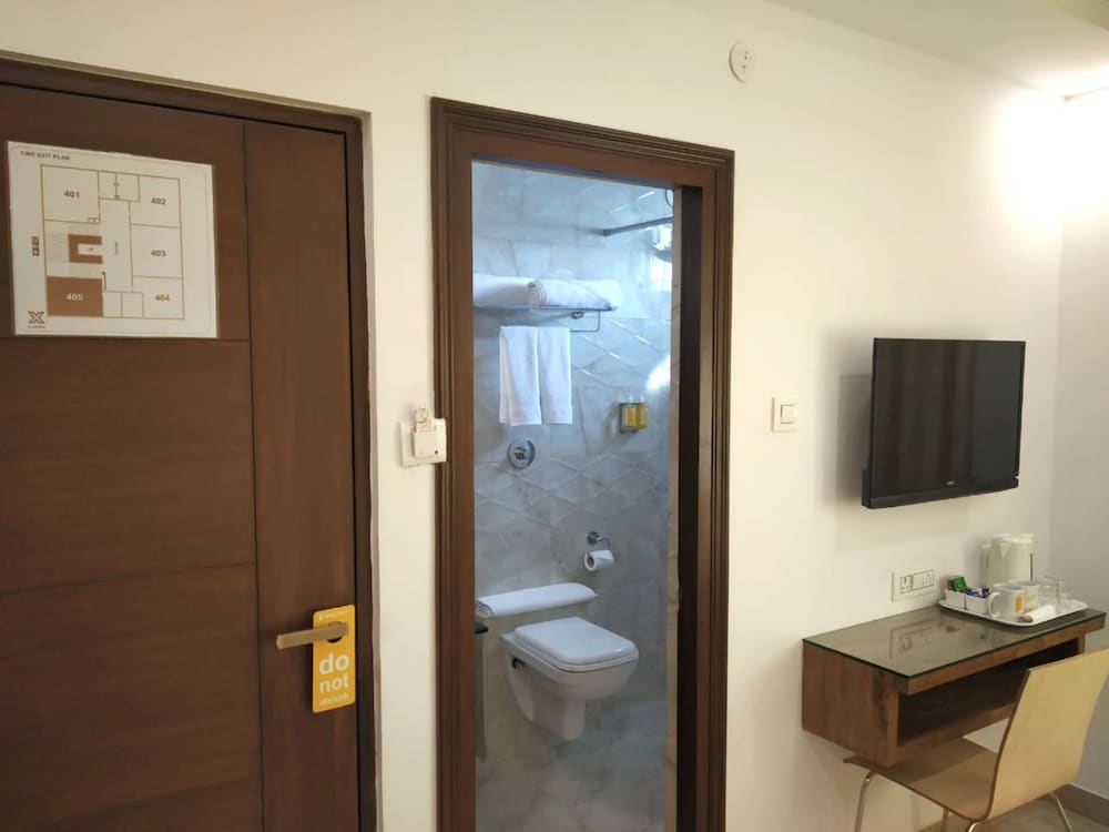 X by Bloom Indiranagar 18/36