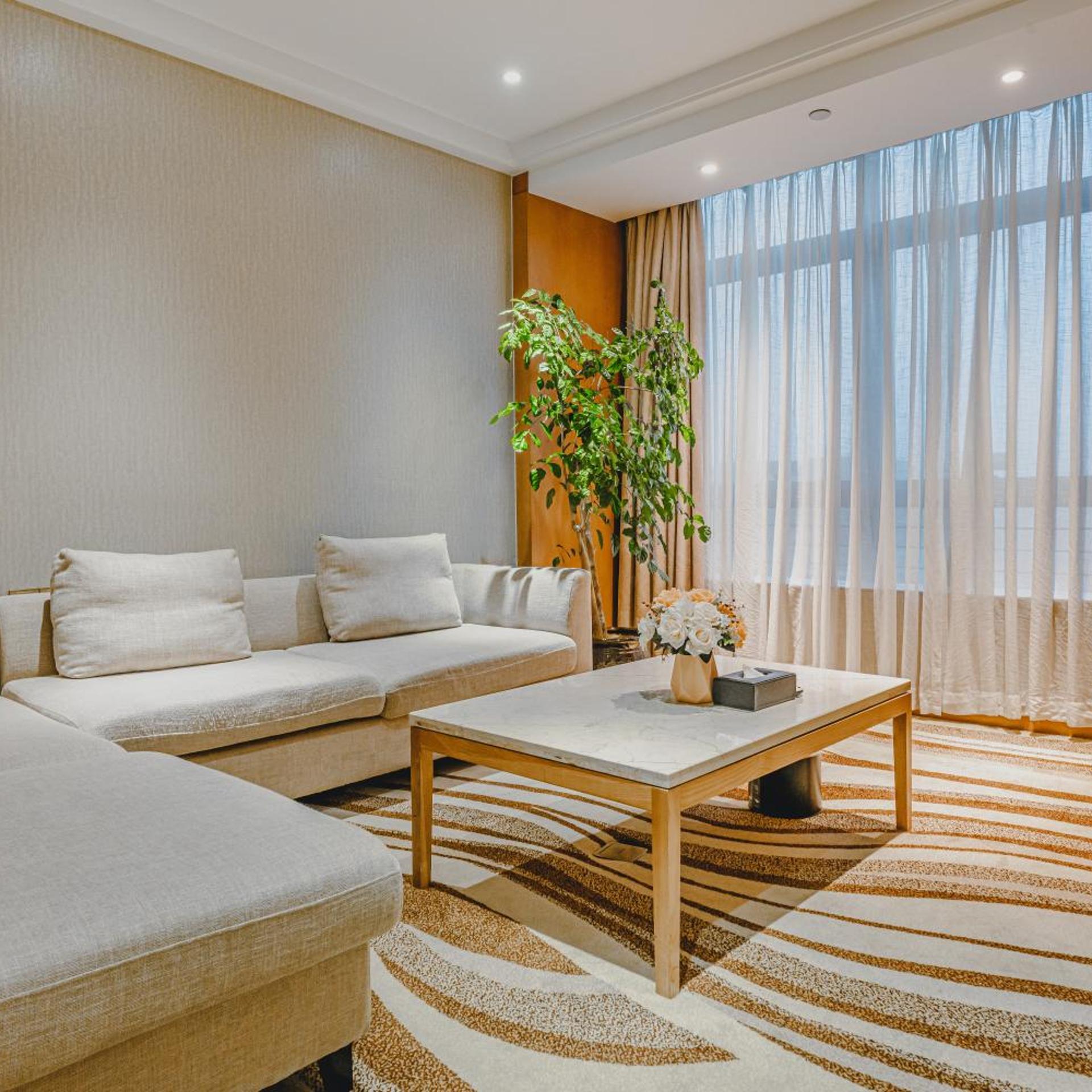 Hangbin Holiday Hotel 41/46