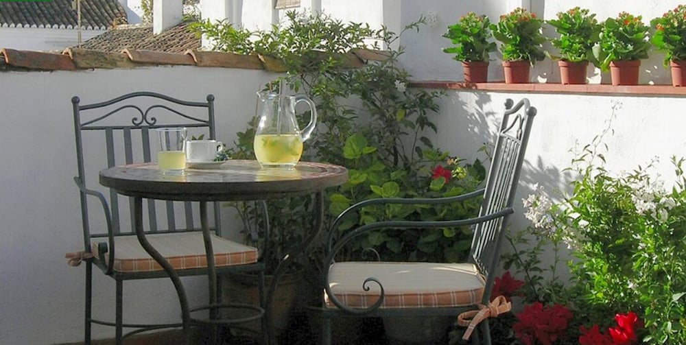 Hotel Santa Isabel La Real 6/66