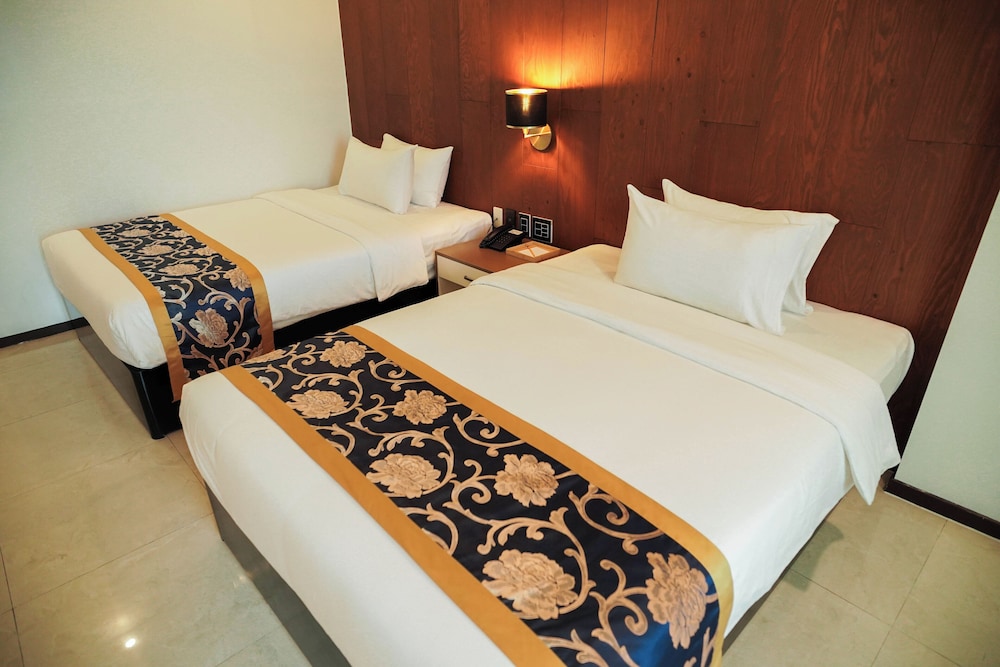 Sunday Hevea Hotel and Resort 17/55