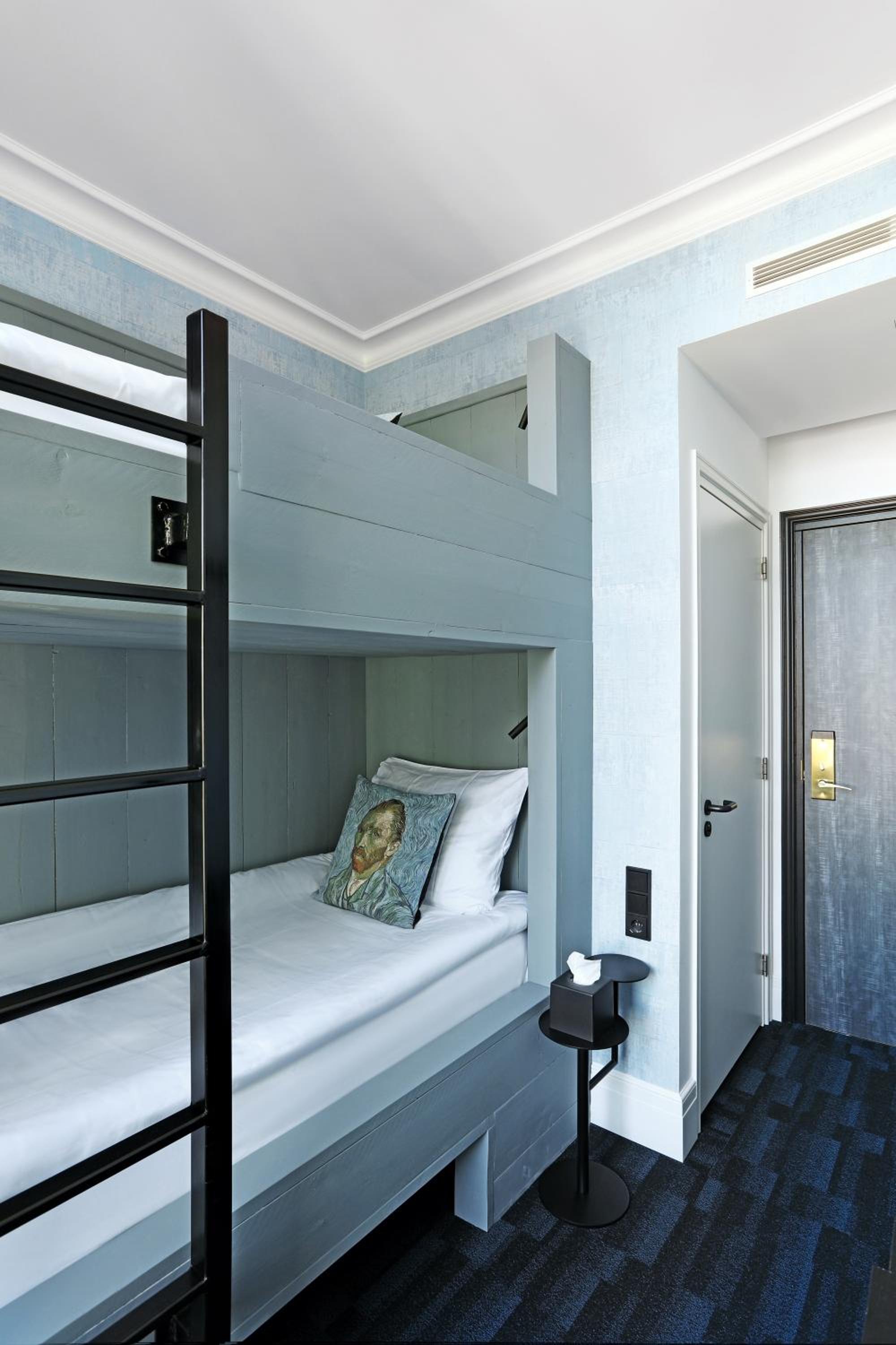 Room, Twin Beds, Bunk Bed