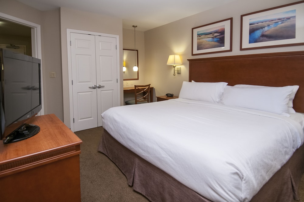Candlewood Suites Flowood 16/39