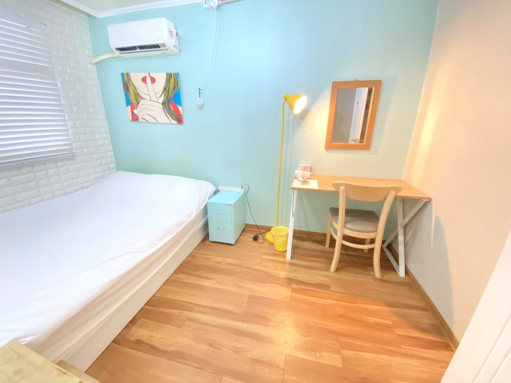 Aroha Guest House 32/67