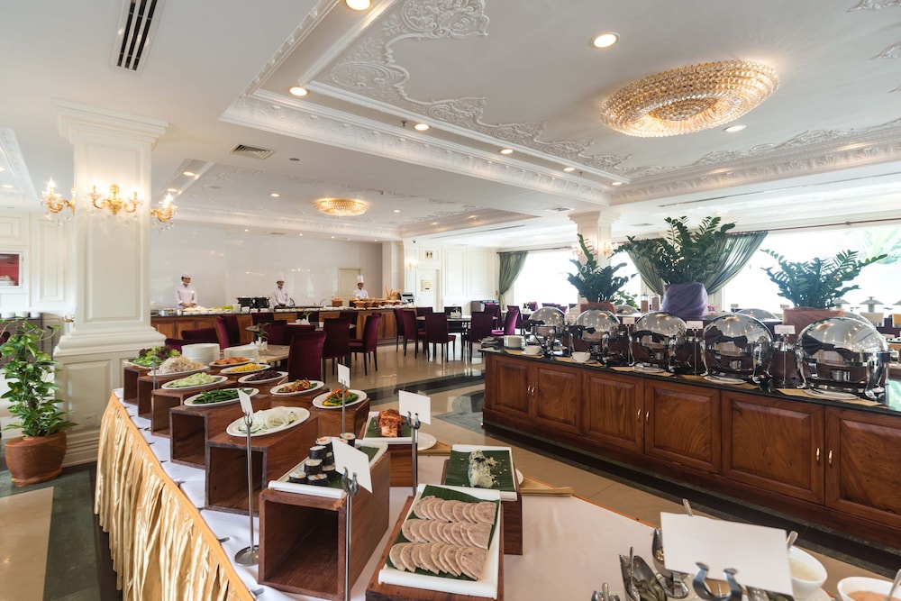 REGENCY ANGKOR HOTEL 38/50
