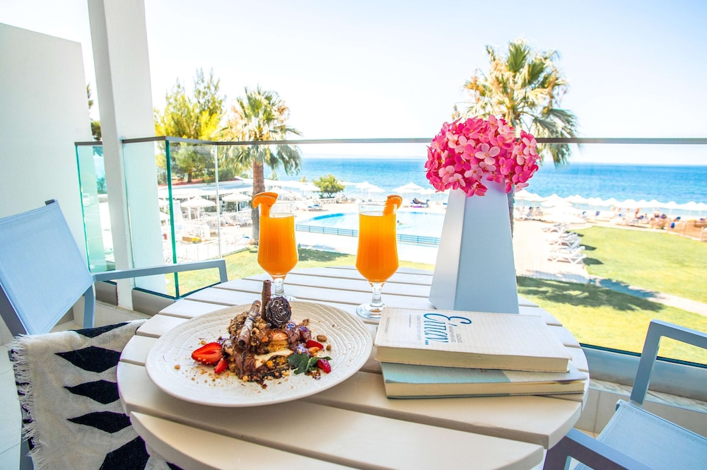 Acrotel Lily Ann Boutique Hotel 49/70