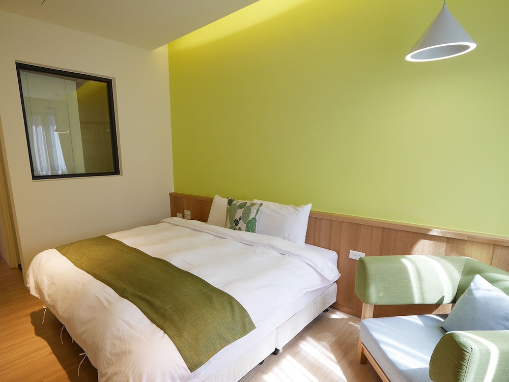 Seemoon B&B 5/25