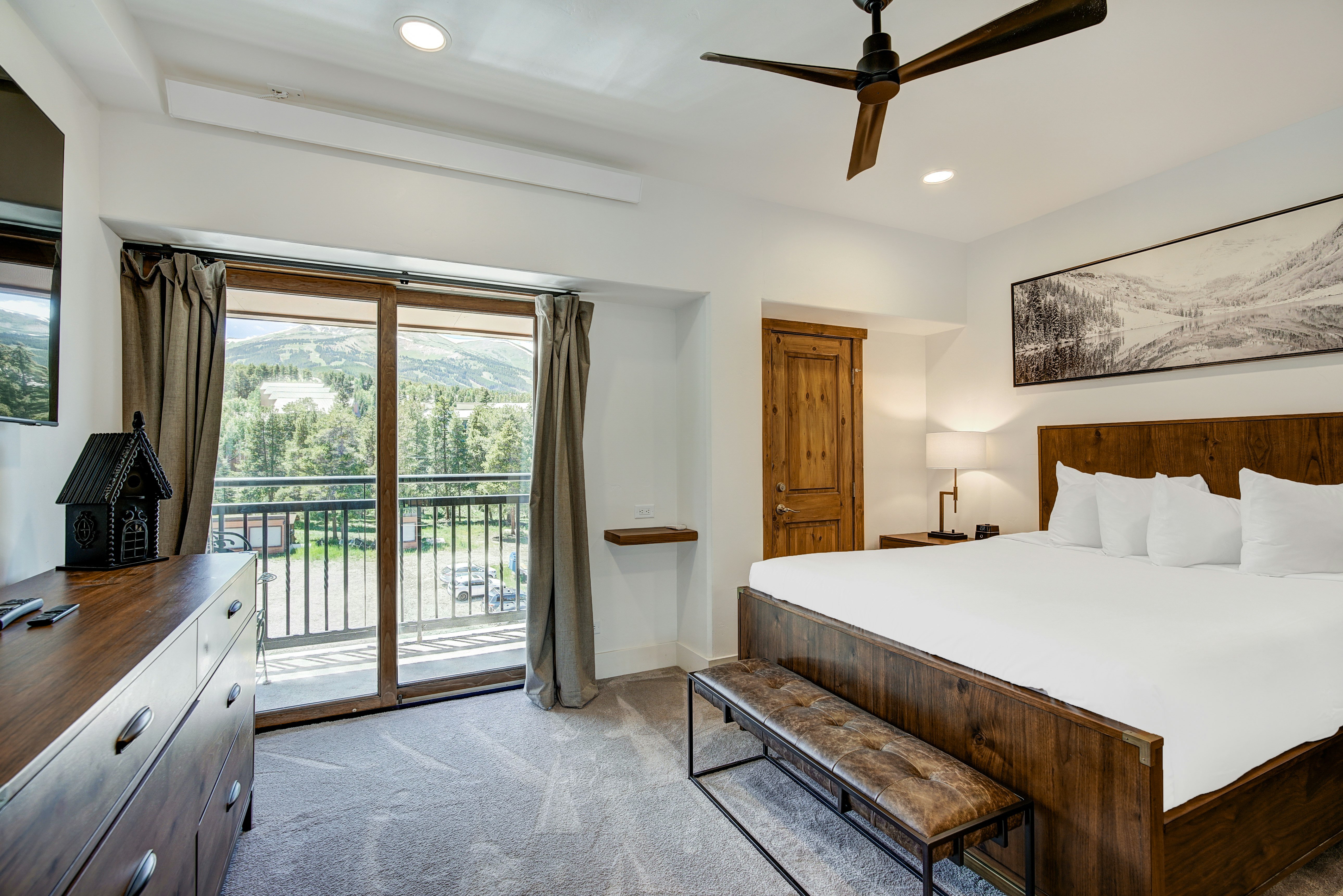 Village At Breckenridge Resort 27/82