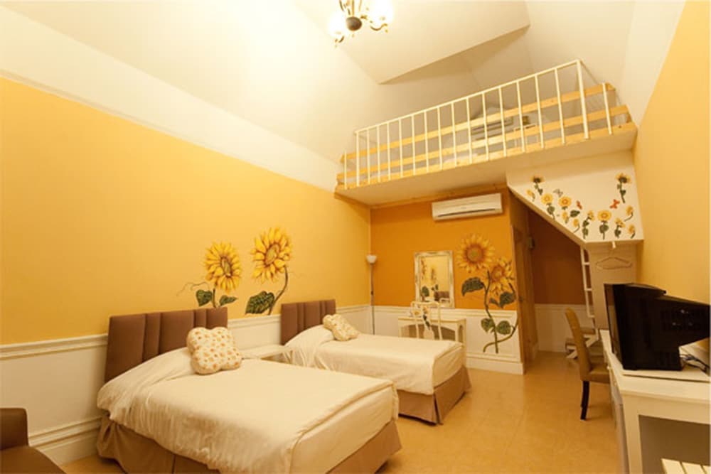 Belmont Village 30/64
