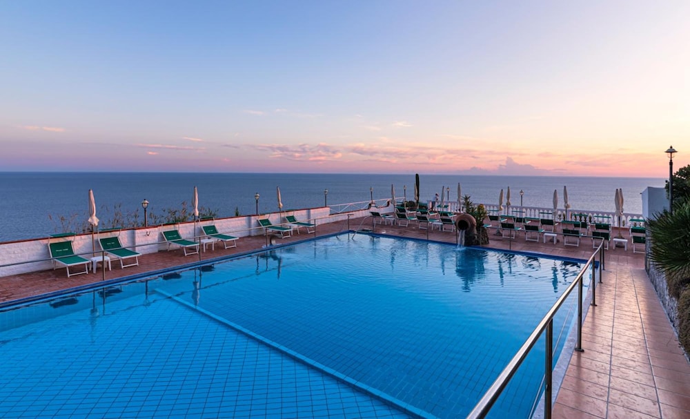 Hotel Grazia Alla Scannella 26/46