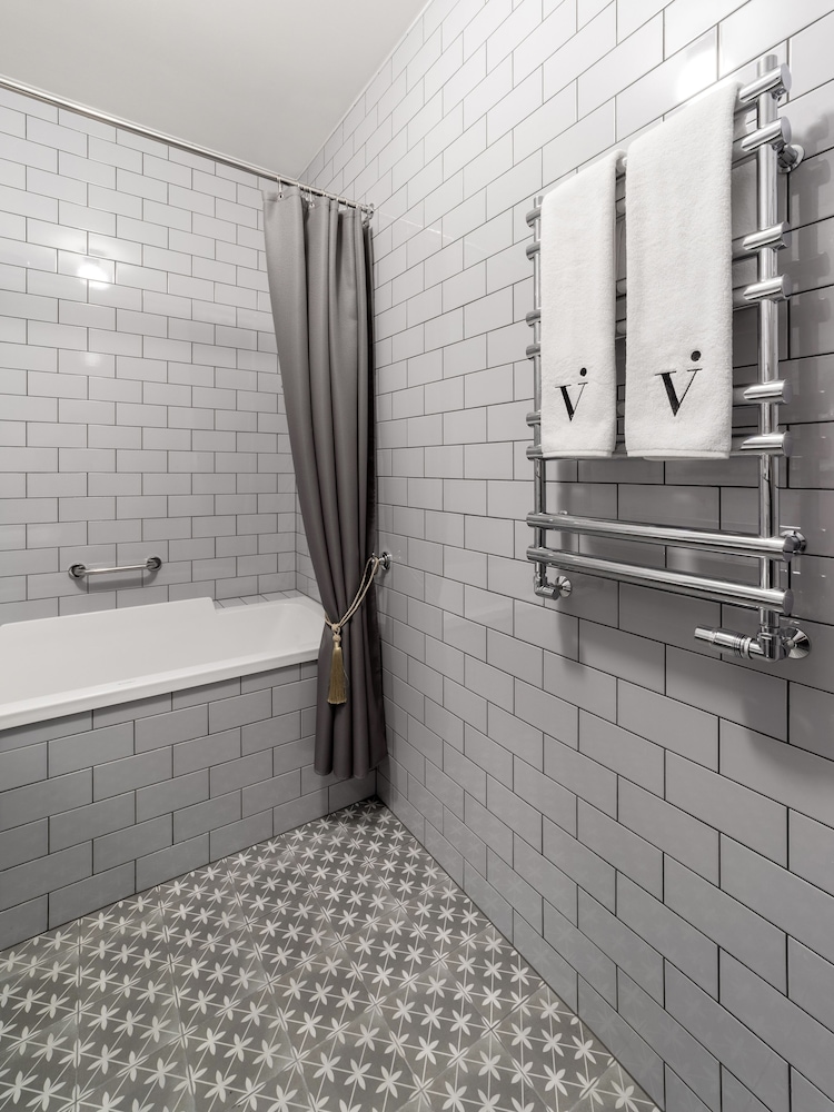 The Viaduct - Suites & More 59/60