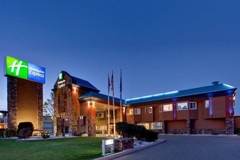HOLIDAY INN EXPRESS RED DEER 3/68