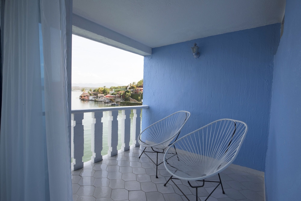 Hotel Villa Bejar Tequesquitengo 32/72
