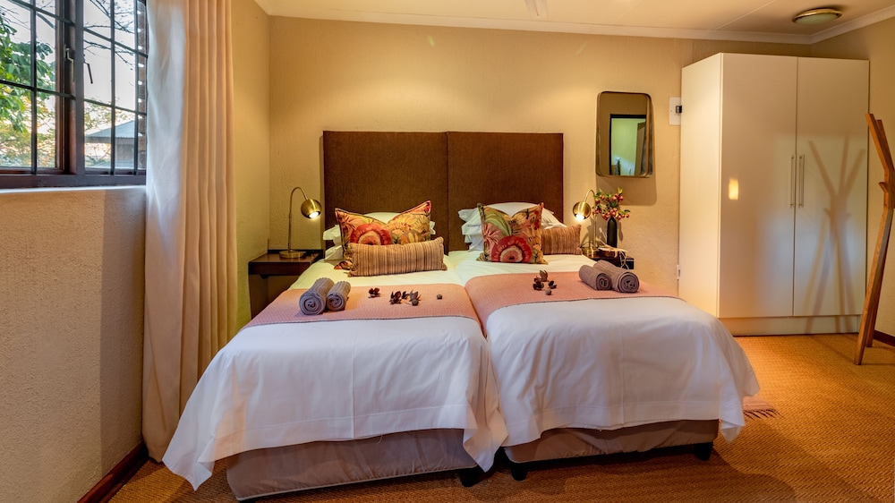 Ulwazi Rock Lodge 13/50