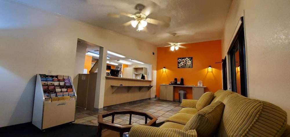 Knights Inn Florence SC 20/25