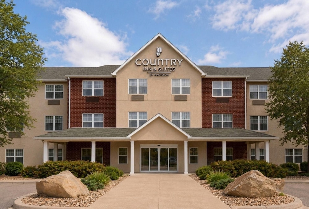 Country Inn Suites By Radisson Mason City Ia 3/50