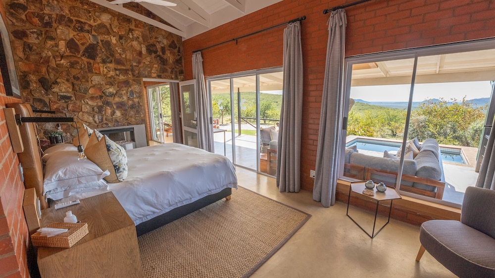 Rockfig Lodge Madikwe 3/50