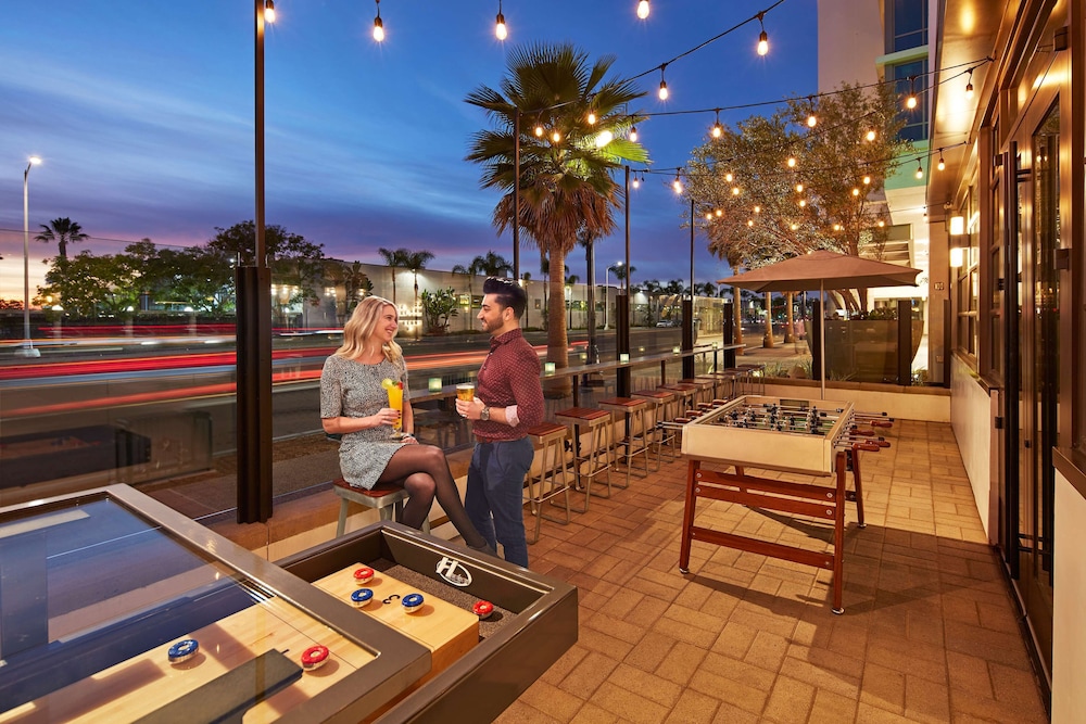 Hilton Garden Inn San Diego Downtown Bayside 55/74
