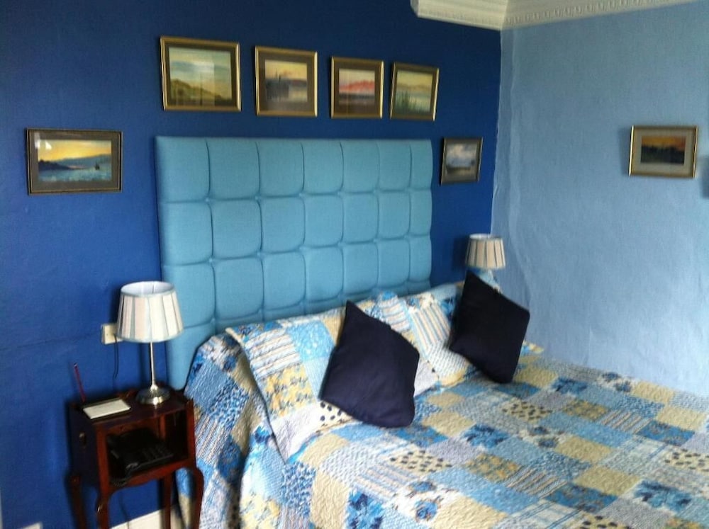 Corse Lawn House Hotel 4/49